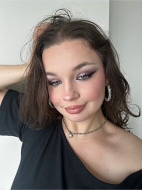 Meet your Posher, Lana